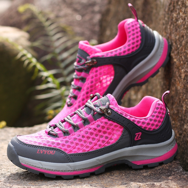 Летни дишащи туристически обувки за мъже и жени - сиви, сини, розови, черни и други топ продукти