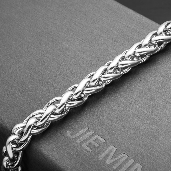 Ανδρικό βραχιόλι σε 1 μοντέλο σε ασημί χρώμα