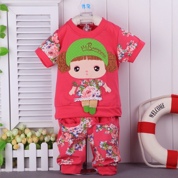 Παιδικά κοστούμια για αγόρια και κορίτσια - 32 μοντέλα.