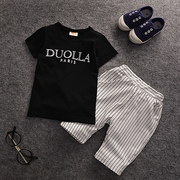 Παιδικά κοστούμια για αγόρια και κορίτσια - 32 μοντέλα.