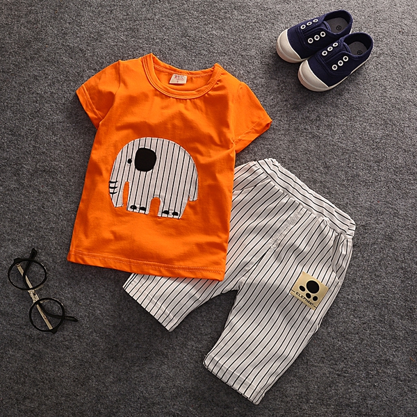 Παιδικά κοστούμια για αγόρια και κορίτσια - 32 μοντέλα.