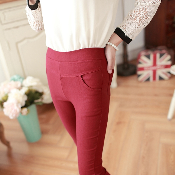 Γυναικείο  κολάν SLIM τύπου παντελόνι με τσέπες