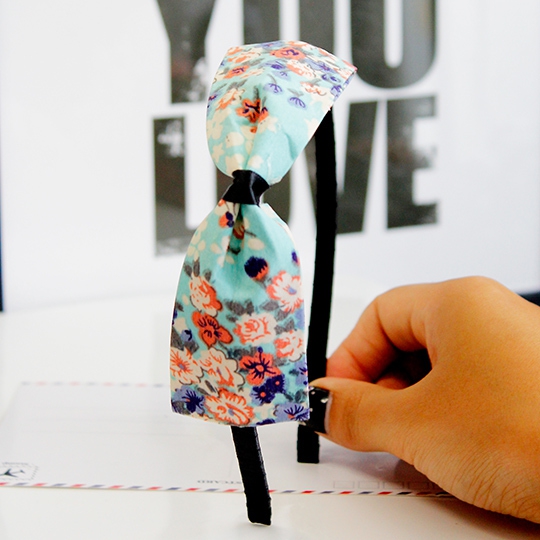 Дамска диадема в много различни цветове-тип  панделка