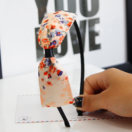 Дамска диадема в много различни цветове-тип  панделка