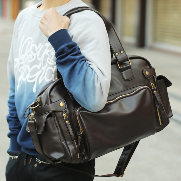 Дамски и мъжки черни и кафяви пътни чанти от изкуствена кожа - 2 модела 