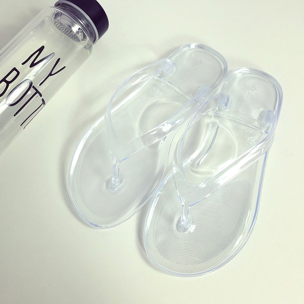 Γυναικείες διαφανείς παντόφλες για το  καλοκαίρι σε 4 μοντέλα