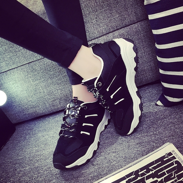 Дамски обувки - ежедневни и спортни, подходящи за джогинг и лек спорт - 3 модела