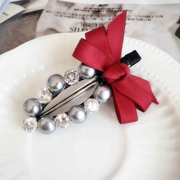 Κλιπ μαλλιών σε πολλά χρώματα και σχέδια