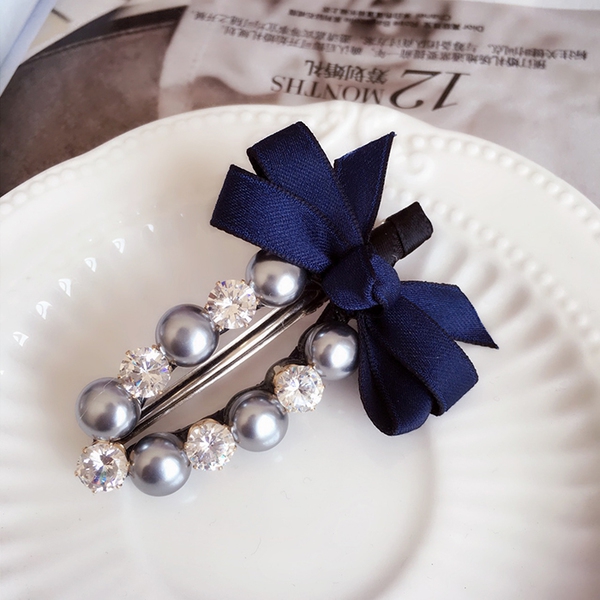 Κλιπ μαλλιών σε πολλά χρώματα και σχέδια