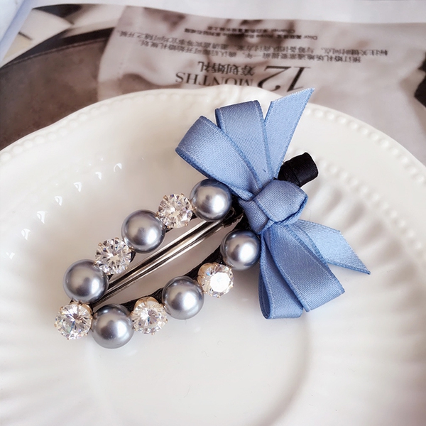 Κλιπ μαλλιών σε πολλά χρώματα και σχέδια