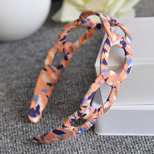 Τάρα σε διαφορετικούς συνδυασμούς χρωμάτων-13 μοντέλο