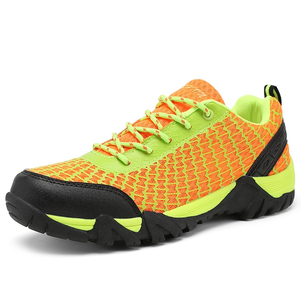 Мъжки туристически обувки - мрежести в три модела