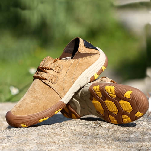 Спортни туристически обувки за мъже - кафяви и сиви модели