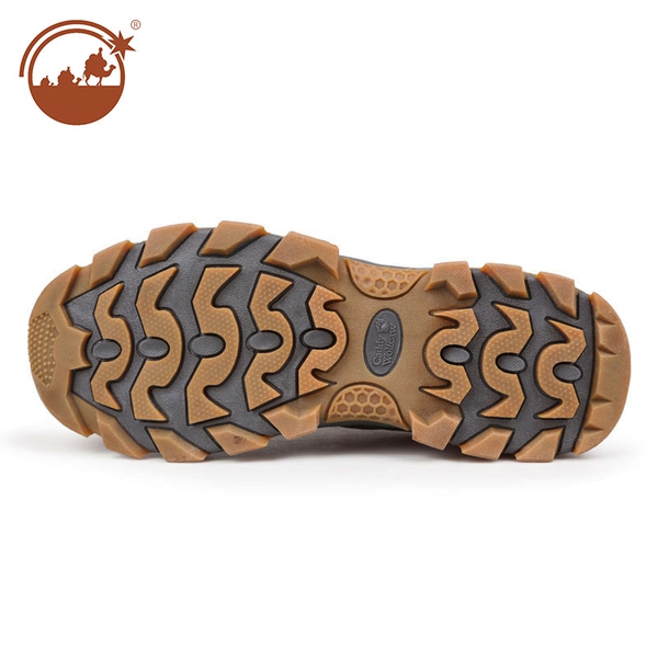 Мъжки спортни туристически обувки - два топ модела