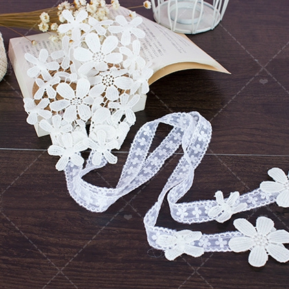 Τιάρες σε άσπρο-2 μοντέλο