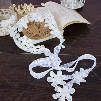 Τιάρες σε άσπρο-2 μοντέλο