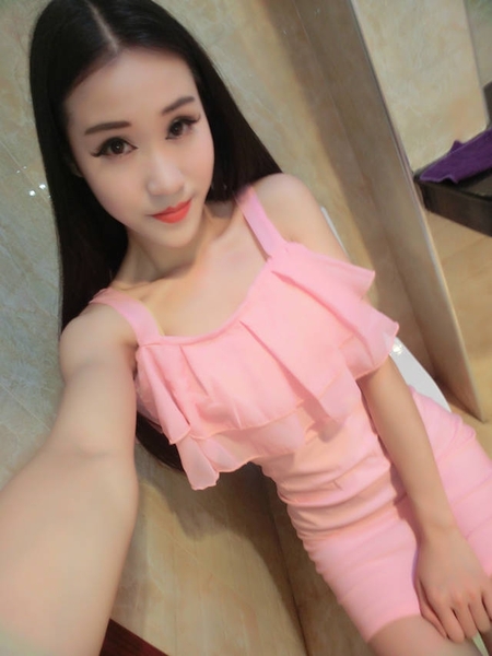 Κυρίες φόρεμα με τιράντες: ροζ, ματζέντα, μαύρο