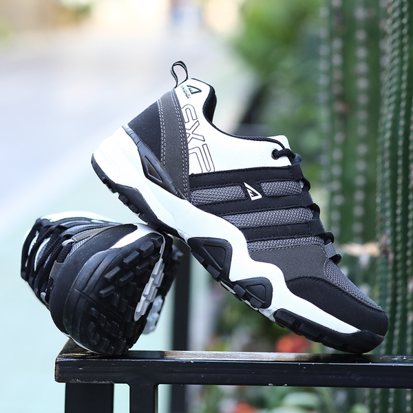 Мъжки спортни обувки за бягане и джогинг 