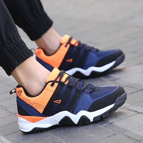 Мъжки спортни обувки за бягане и джогинг 