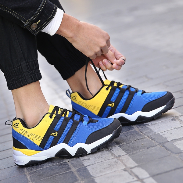 Мъжки спортни обувки за бягане и джогинг 