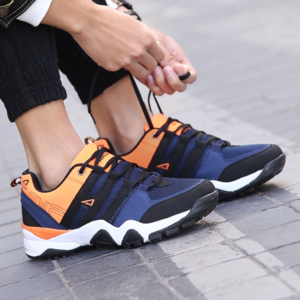 Мъжки спортни обувки за бягане и джогинг 