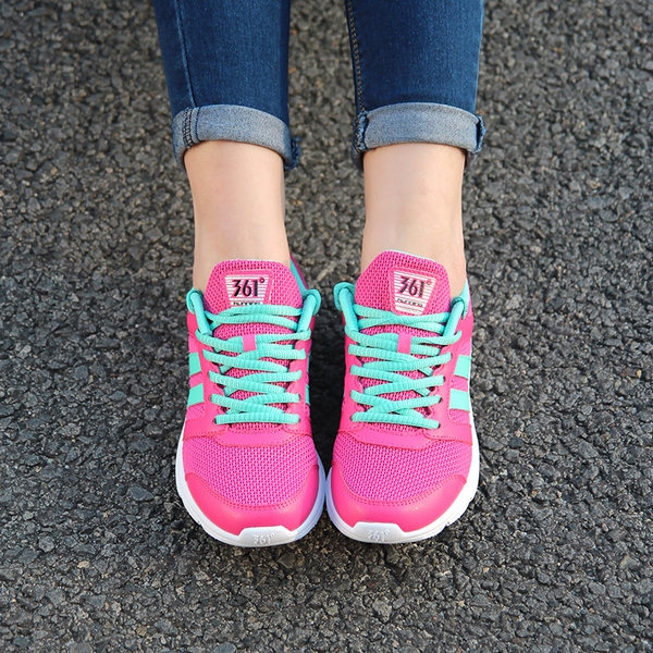 Дамски професионални обувки за бягане - 3 модела