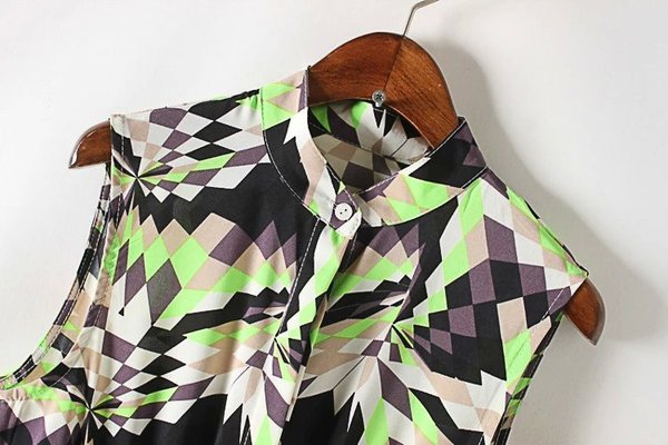 Οι γυναίκες λεπτή καλοκαίρι jumpsuit με πράσινο και μαύρο στοιχεία