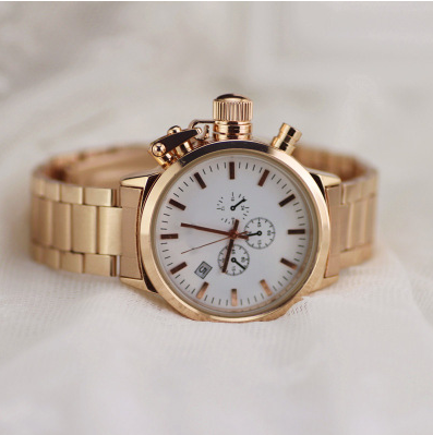 Дамски кварцов часовник сребрист златист и бронзов цвят