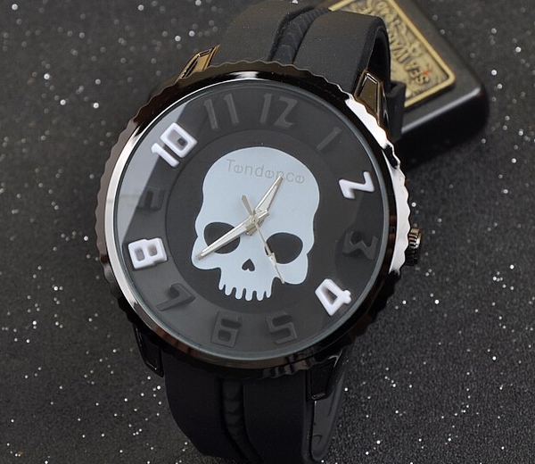 Ανδρικό Quartz ρολόι  σε 4 μοντέλα