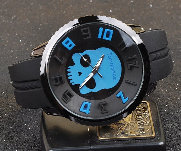 Ανδρικό Quartz ρολόι  σε 4 μοντέλα