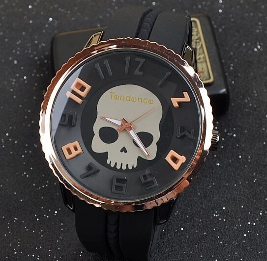 Ανδρικό Quartz ρολόι  σε 4 μοντέλα