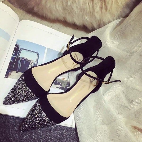 Γυναικεία παπούτσια σε γκρι και μαύρο χρώμα