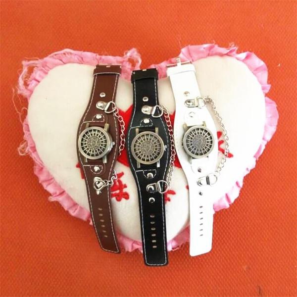 Ανδρικό ρολόι βραχιόλι  σε λευκό, καφέ και μαύρο χρώμα