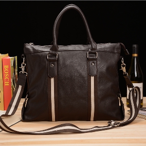 Пътни чанти от изкуствена кожа в черен и кафяв цвят - 2 размера 