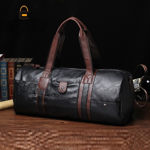 Ταξιδιωτικές τσάντες σε μαύρο και μπλε από συνθετικό δέρμα