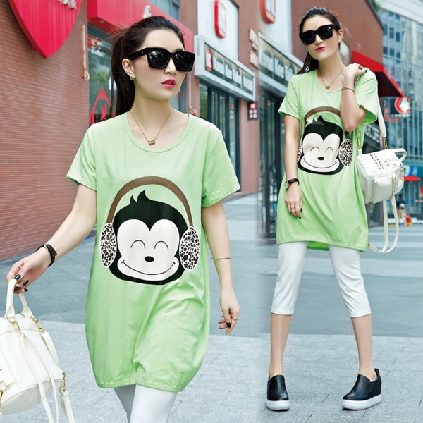 Οι γυναίκες χιτώνα κοντό μανίκι