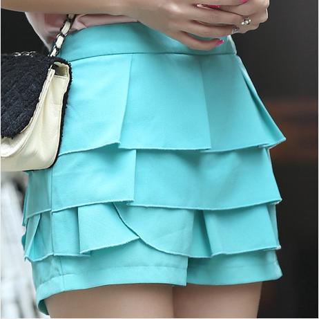 Οι γυναίκες χρωματιστό πλισέ σορτς