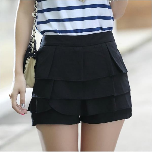 Οι γυναίκες χρωματιστό πλισέ σορτς