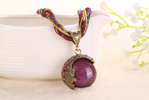 Γυναικείο κολιέ με μαργαριτάρια  14 μοντέλα