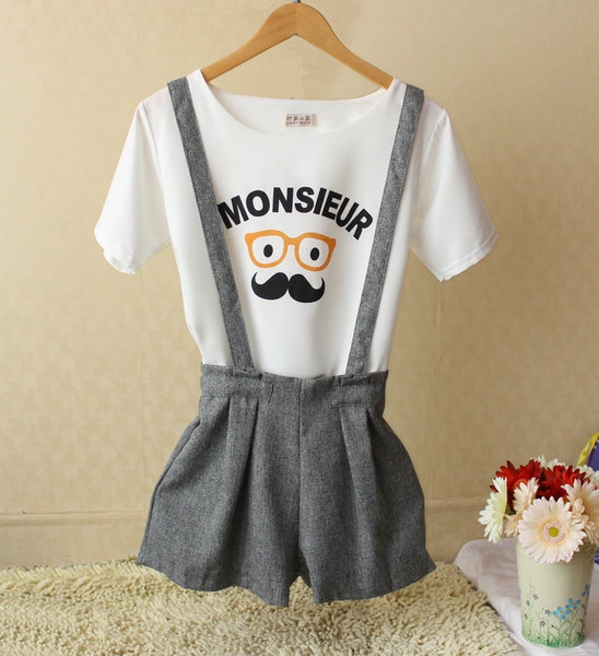 Дамски къси панталони: тип гащеризон