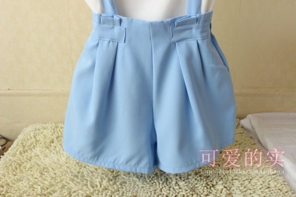 Дамски къси панталони: тип гащеризон