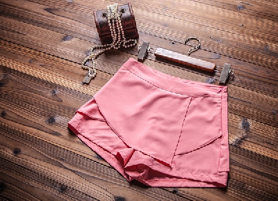 Къси панталони: Розови, Жълти