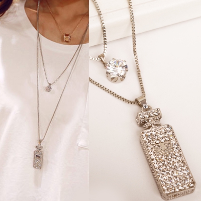 Γυναικεία περιδέραια - 24 σχέδια με διαφορετικές αλυσίδες και μενταγιόν.