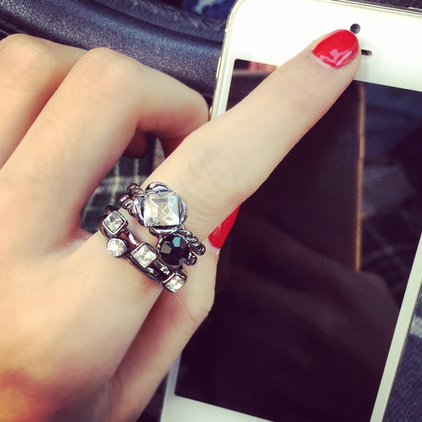 Дамски комплект от 4 пръстена с кристали