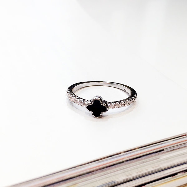 Γυναικεία δαχτυλίδια  σε ασήμι και χρυσό χρώμα - 4 μοντέλα