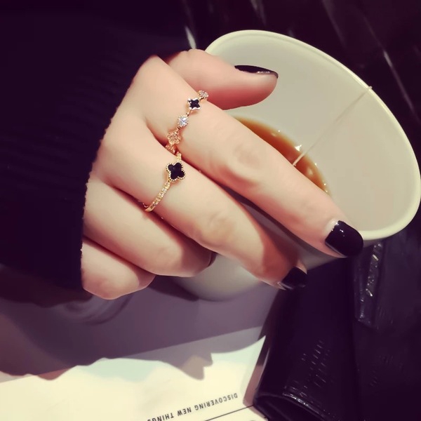 Γυναικεία δαχτυλίδια  σε ασήμι και χρυσό χρώμα - 4 μοντέλα