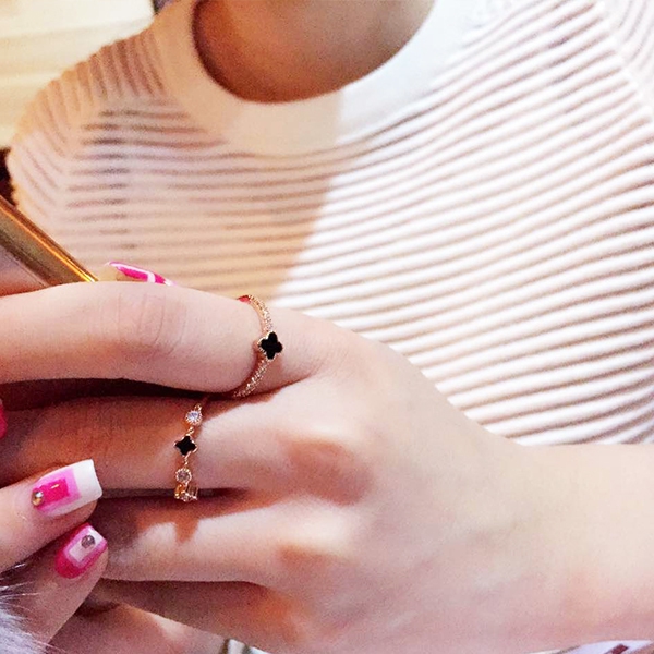 Γυναικεία δαχτυλίδια  σε ασήμι και χρυσό χρώμα - 4 μοντέλα