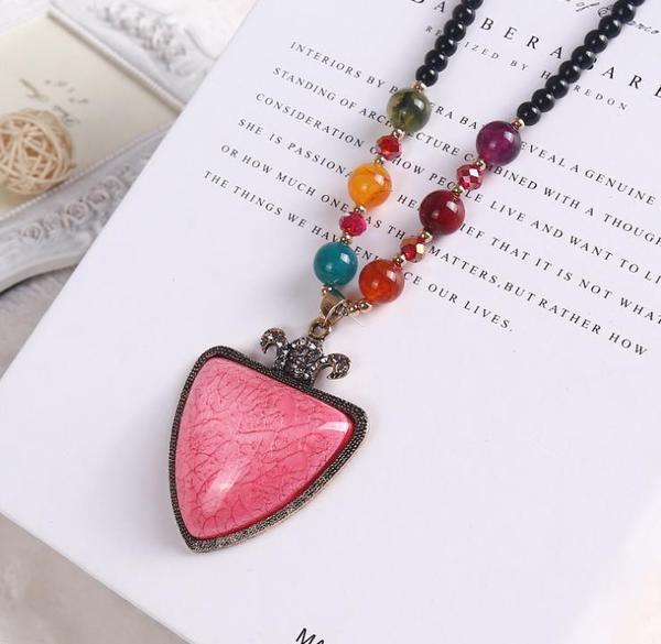 Γυναικείο κολιέ 24 διαφορετικά μοντέλα.