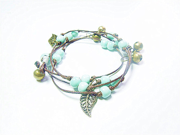 Γυναικεία βραχιόλια -τρία  χρώματα.