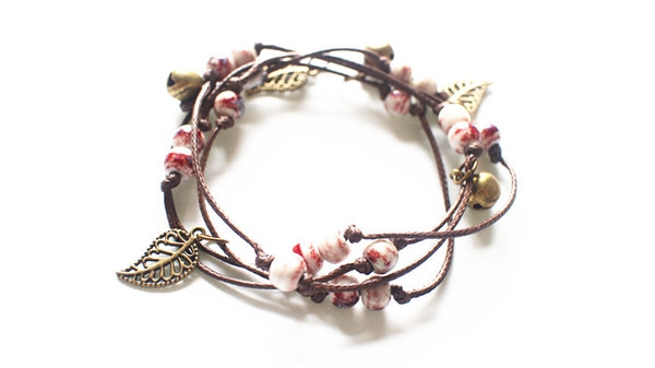 Γυναικεία βραχιόλια -τρία  χρώματα.